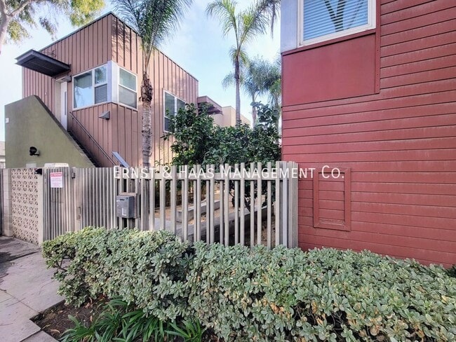 property at 302 E 19th St