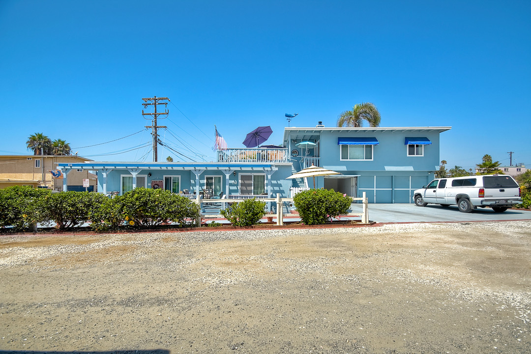 934 S Myers St in Oceanside, CA - Foto de edificio