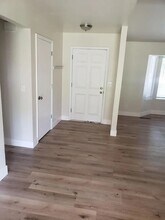 9 Hillary Ln in Chico, CA - Building Photo - Building Photo