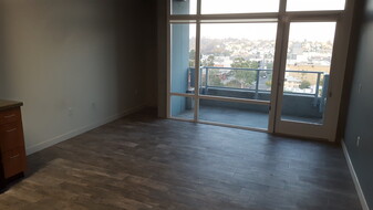 1080 Park Blvd, Unit 1209 in San Diego, CA - Building Photo