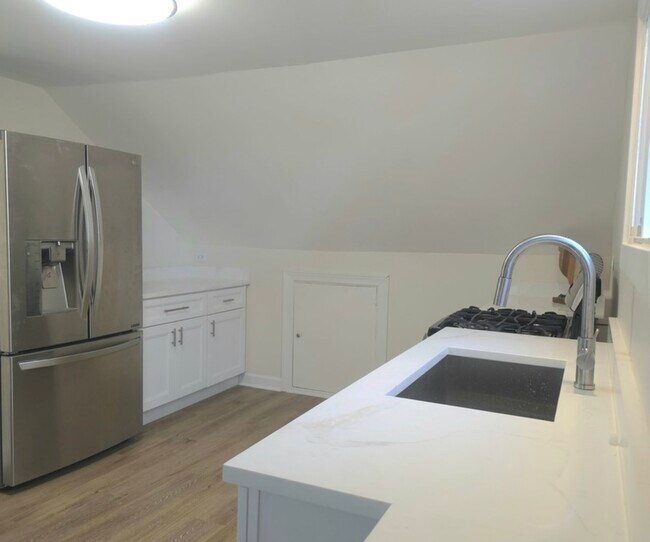 2838 Ridge Rd, Unit 2 in Lansing, IL - Building Photo - Building Photo