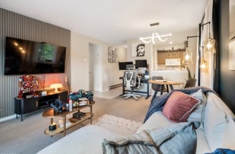 22 Larkspur Ct in Bedminster, NJ - Building Photo - Building Photo