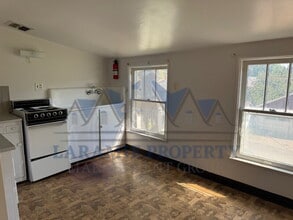 1526 Grand Ave in Laramie, WY - Building Photo - Building Photo