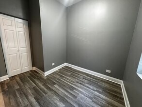 5224 S Paulina St, Unit 2 in Chicago, IL - Building Photo - Building Photo