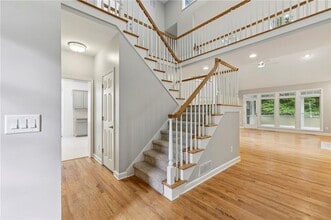 3740 Ashford Point in Atlanta, GA - Building Photo - Building Photo