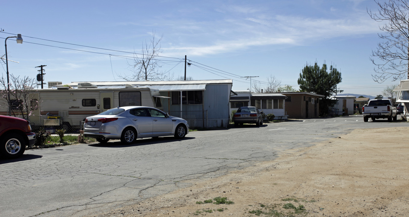 Mt View & Melody Ln in Yucaipa, CA - Foto de edificio