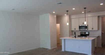 2628 S Voyager Dr in Gilbert, AZ - Building Photo - Building Photo