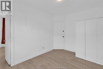 759 Pierre Ave in Windsor, ON - Building Photo - Building Photo
