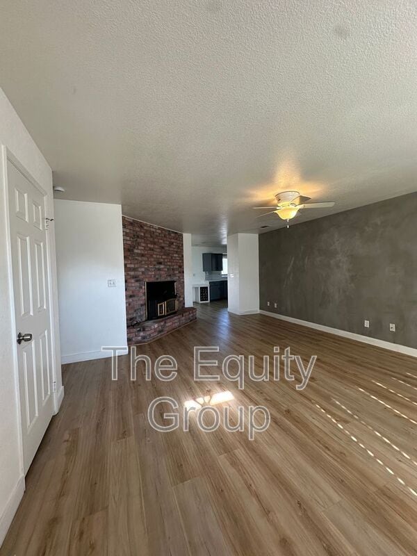 830 W Vassar Ave in Visalia, CA - Building Photo - Building Photo