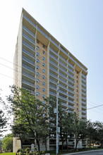 Grandview Tower in Hamilton, ON - Building Photo - Building Photo