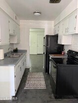 4337 W Keim Dr in Phoenix, AZ - Building Photo