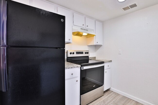 1417 E Southern Ave in Apache Junction, AZ - Building Photo - Building Photo