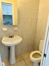 2821 SW 21st Ter in Miami, FL - Building Photo - Building Photo