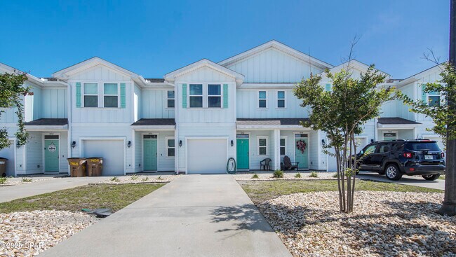 7456 Shadow Lake Dr in Panama City Beach, FL - Building Photo - Building Photo
