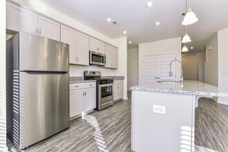 106 Mill View Dr in New Market, AL - Building Photo - Building Photo