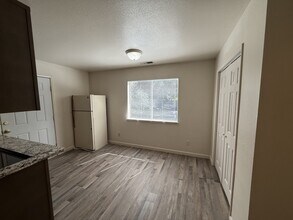 438 Ash St in Chico, CA - Building Photo - Building Photo
