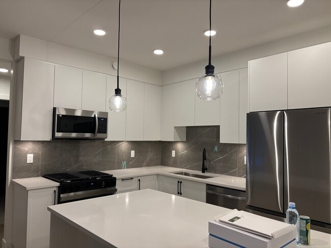 3480 146A St in Surrey, BC - Building Photo - Building Photo