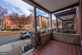 101 E 33rd St in Baltimore, MD - Building Photo - Building Photo