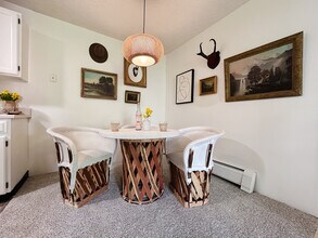 1400 Golden Cir, Unit 306 in Golden, CO - Building Photo - Building Photo