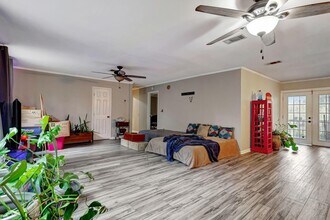 5985 N Airport Rd in Milton, FL - Building Photo - Building Photo