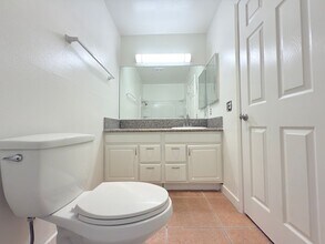 8601 International Ave in Los Angeles, CA - Building Photo - Building Photo