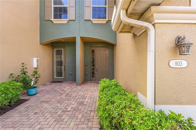 3210 Cottonwood Bend in Ft. Myers, FL - Building Photo - Building Photo