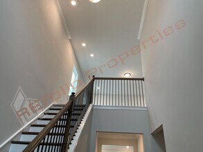 605 Emerald Bay Cir in Raleigh, NC - Building Photo - Building Photo