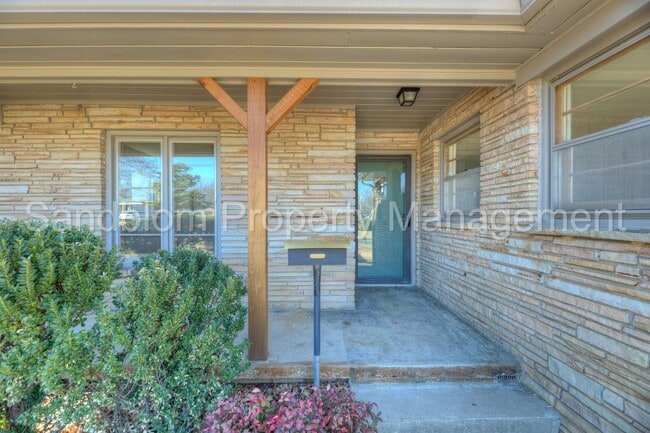 4012 S Toledo Ave in Tulsa, OK - Building Photo - Building Photo