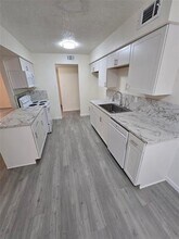 1402 Frio Ln in Garland, TX - Building Photo - Building Photo