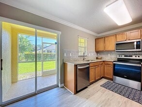 37615 Daliha Terrace in Zephyrhills, FL - Building Photo - Building Photo