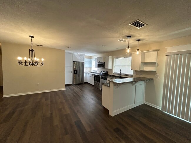 property at 1233 Honeytree Ln E