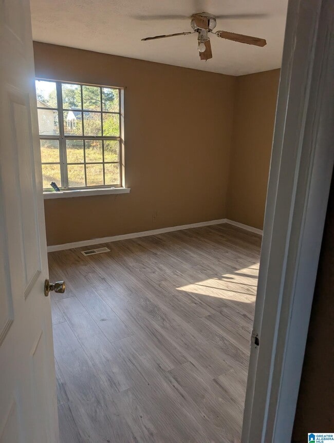 11 Hammonds Dr in Alexandria, AL - Building Photo - Building Photo