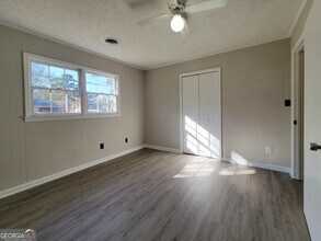 354 Emily Cir in Winder, GA - Building Photo - Building Photo