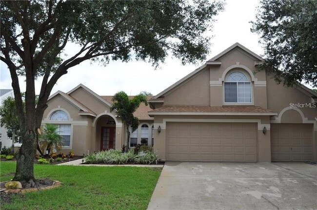 property at 4987 Kernwood Ct