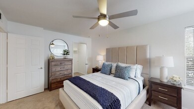 Villas at Preston Lakes Apartment Homes in Owasso, OK - Building Photo - Building Photo