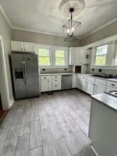 233 Blue Ridge St in Marion, NC - Building Photo - Building Photo