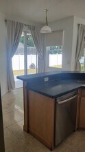 11213 Sailbrooke Dr in Riverview, FL - Building Photo - Building Photo