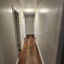 4765 Covington Pike in Memphis, TN - Building Photo