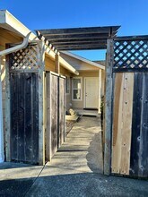 1627 Tasi Ln in Mckinleyville, CA - Building Photo - Building Photo