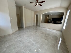 5415 Sunfall Bend Ln in Katy, TX - Building Photo - Building Photo