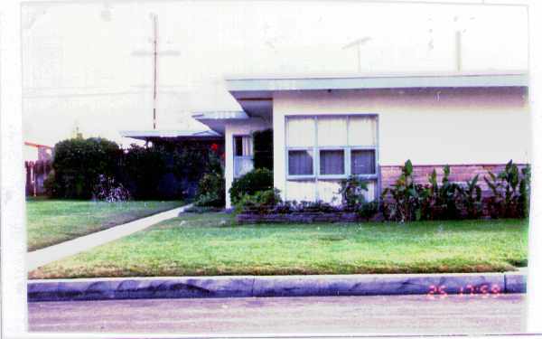 9792 Belfast Dr in Garden Grove, CA - Foto de edificio - Building Photo