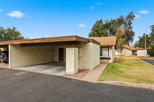 4529 W McLellan Rd in Glendale, AZ - Building Photo