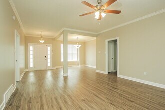 6856 Cades Brook Dr in Millington, TN - Building Photo - Building Photo