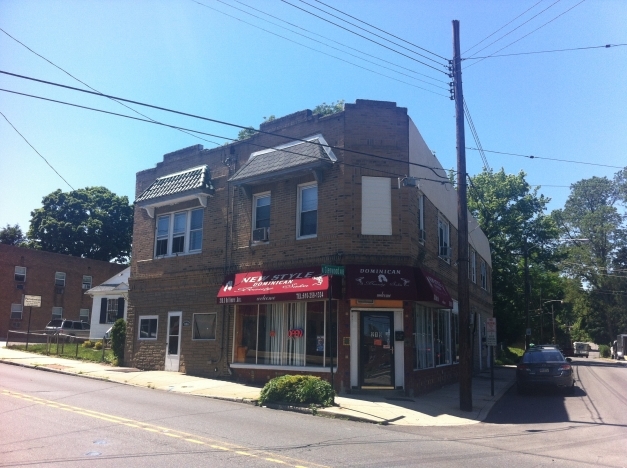 217 - 219 E Baltimore Ave in Clifton Heights, PA - Building Photo