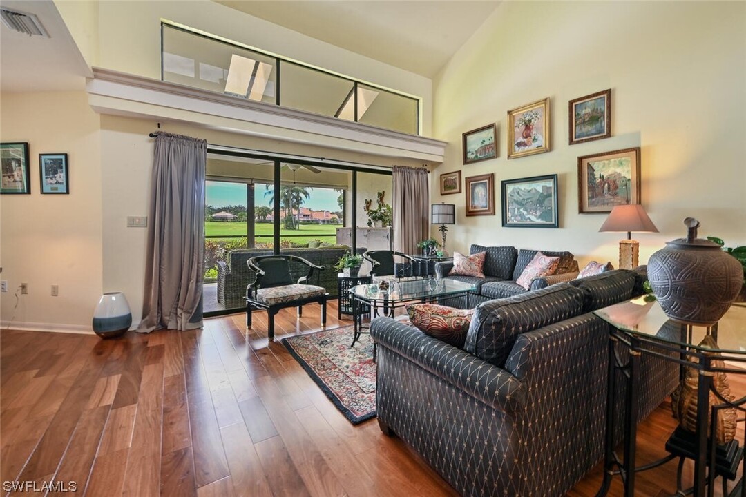 11804 Quail Village Way-Unit -102-3 in Naples, FL - Building Photo