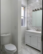 4421 W Jackson Blvd in Chicago, IL - Building Photo - Building Photo