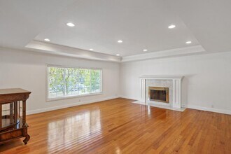692 Menker Ave in San Jose, CA - Building Photo - Building Photo