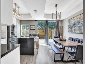 5922 Siena Ln in Hollywood, FL - Building Photo - Building Photo