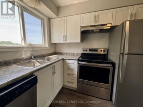 840 Alice St in Woodstock, ON - Building Photo - Building Photo
