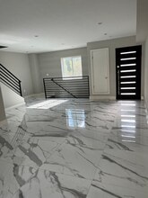 10324 Mt Gleason Ave in Los Angeles, CA - Building Photo - Building Photo